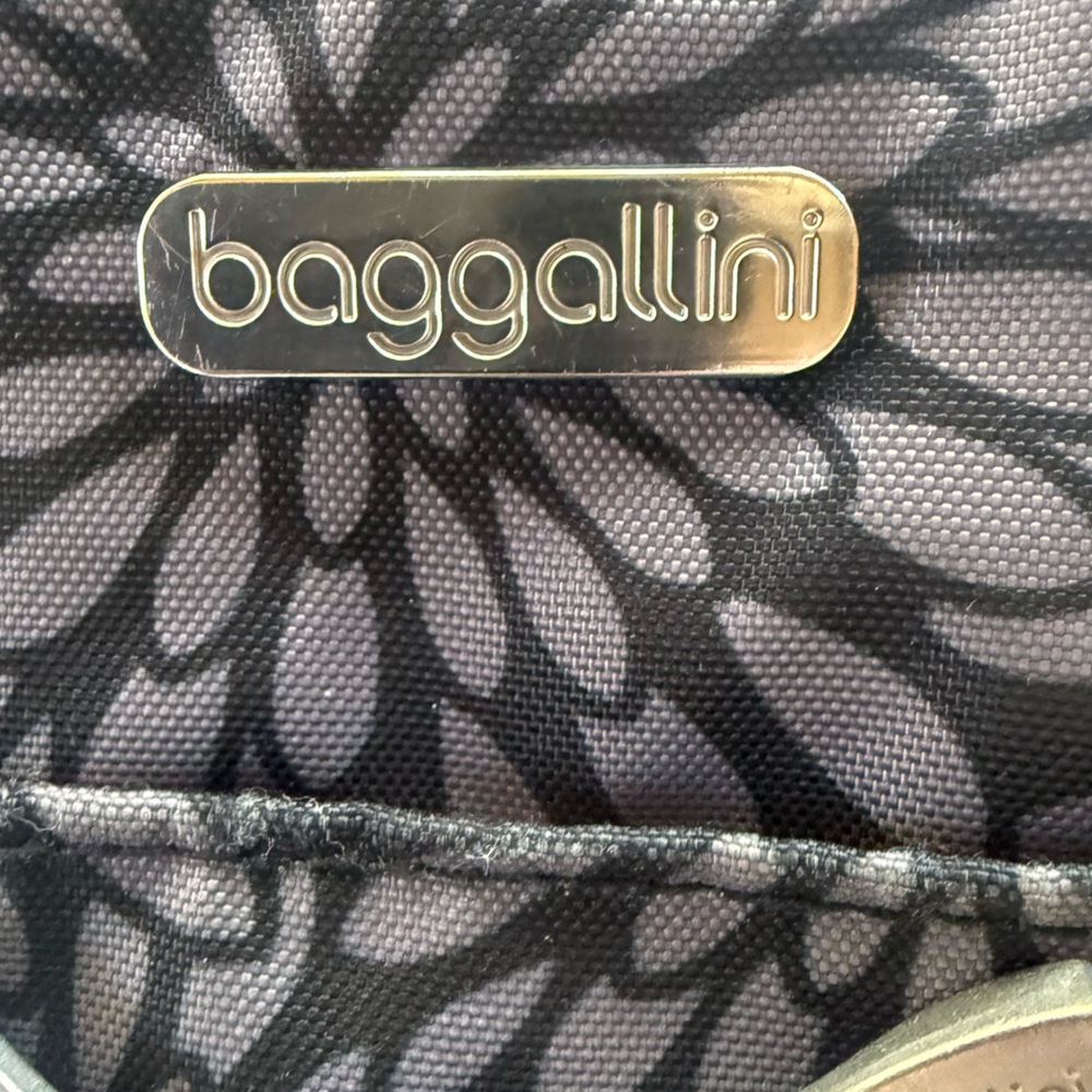 Baggallini Horizon Everyday Crossbody Bag Travel Organizer Black Print - Picture 13 of 15